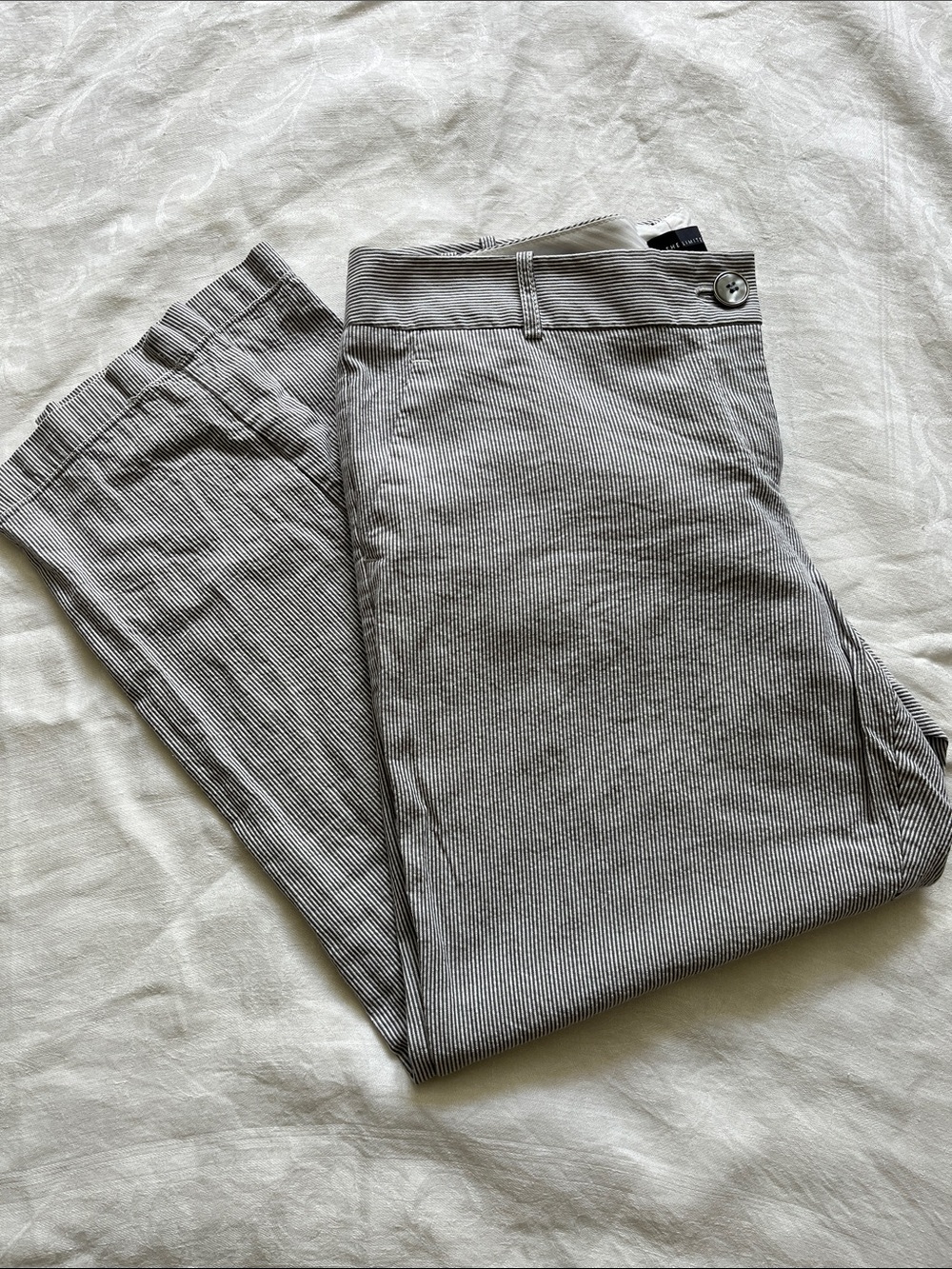 The Limited striped capris Size 10